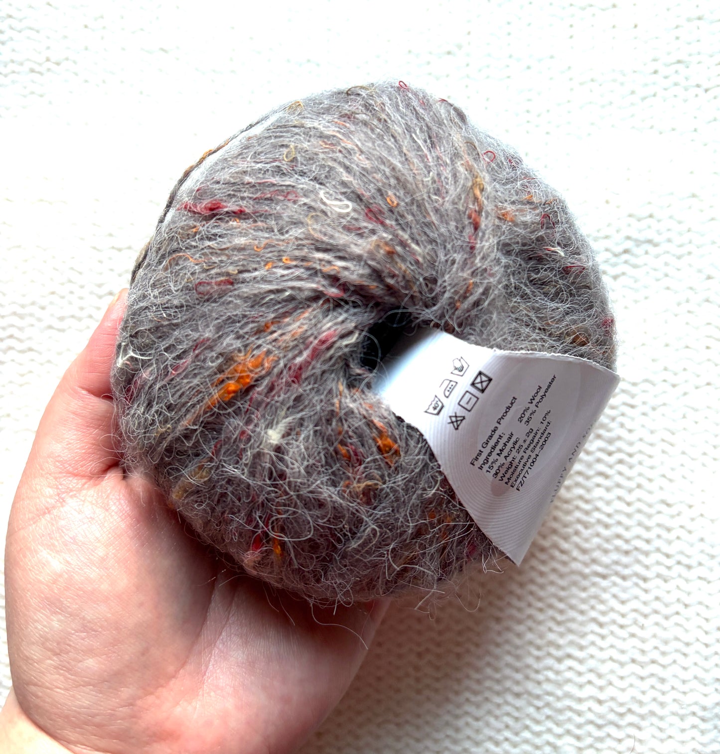6 balls x 25g Mohair Wool yarn : Mohair + Wool + Acrylic + Polyester : 18 Grey