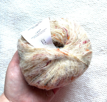 6 balls x 25g Mohair Wool yarn : Mohair + Wool + Acrylic + Polyester : 02 Cream