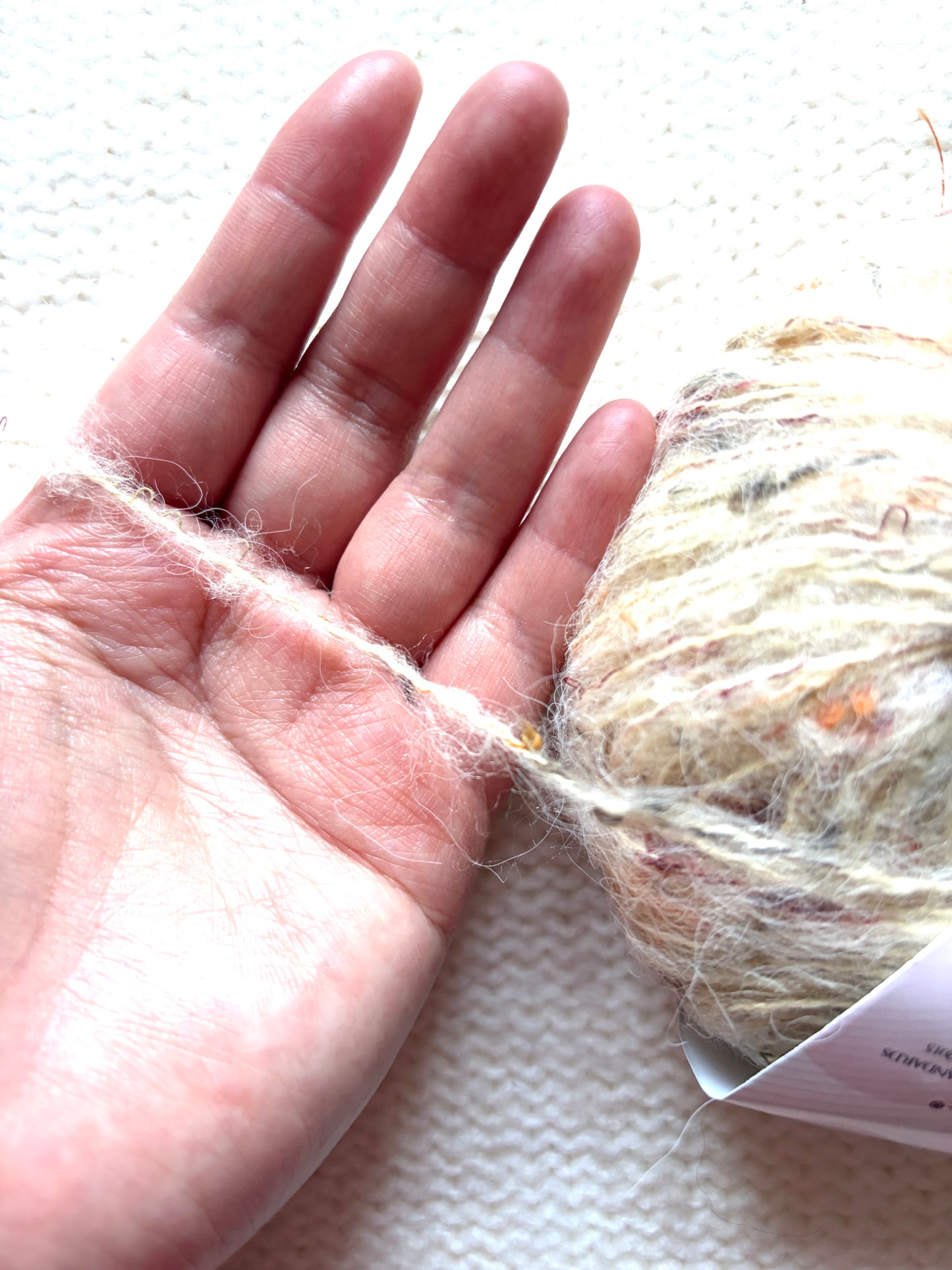 6 balls x 25g Mohair Wool yarn : Mohair + Wool + Acrylic + Polyester : 02 Cream
