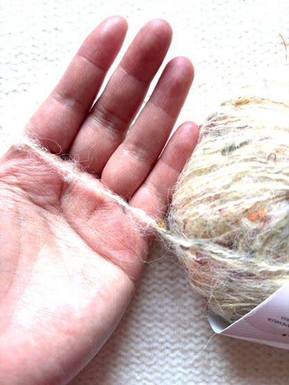 6 balls x 25g Mohair Wool yarn : Mohair + Wool + Acrylic + Polyester : 02 Cream