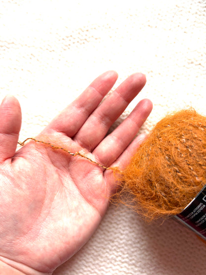 6 balls x 25g Mohair Alpaca yarn : Mohair + Alpaca + Acrylic : colour 14