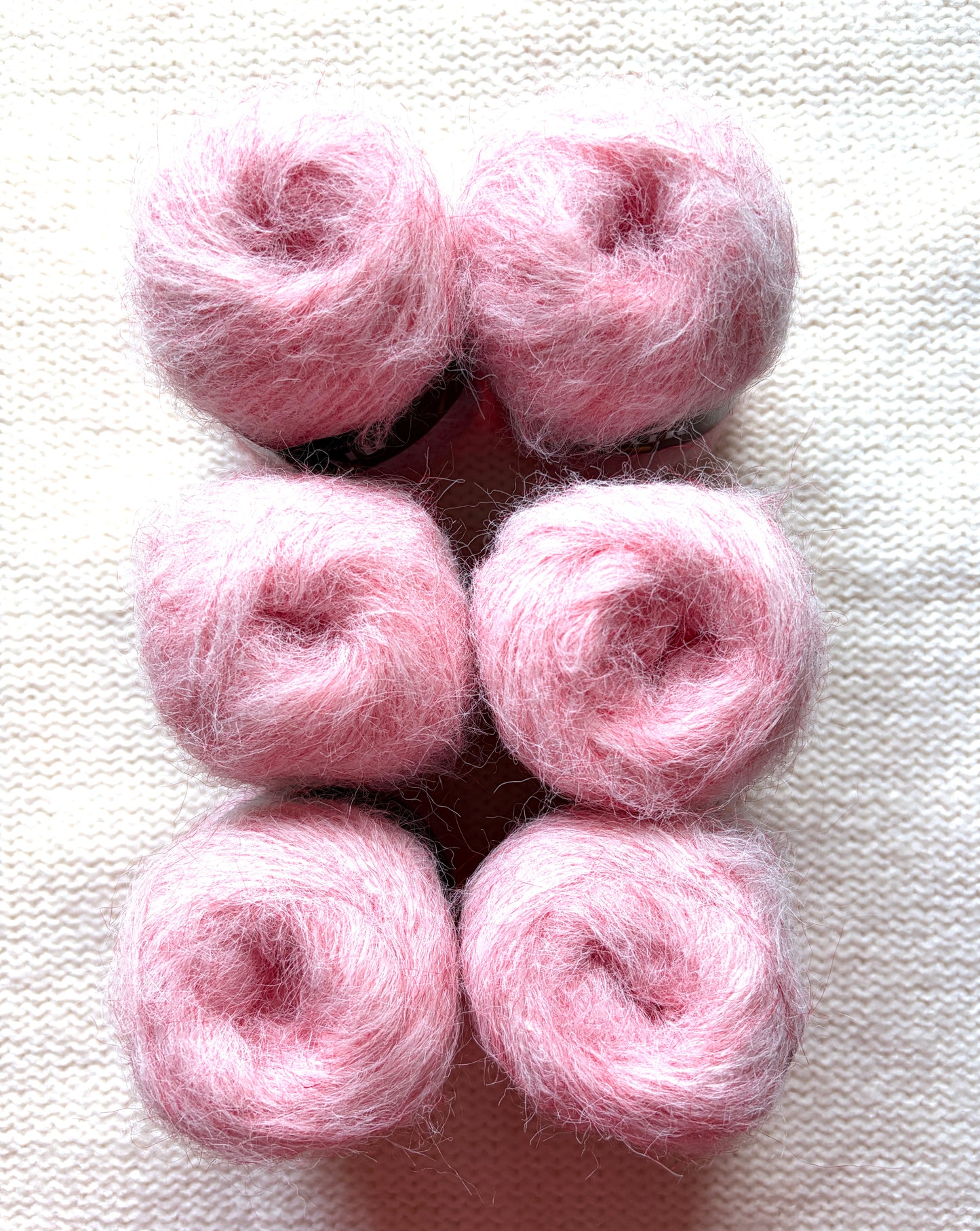 6 balls x 25g Mohair Alpaca yarn : Mohair + Alpaca + Acrylic : colour 01