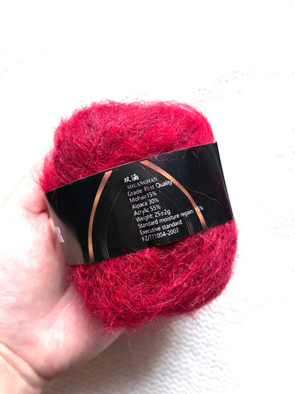6 balls x 25g Mohair Alpaca yarn : Mohair + Alpaca + Acrylic : colour 06