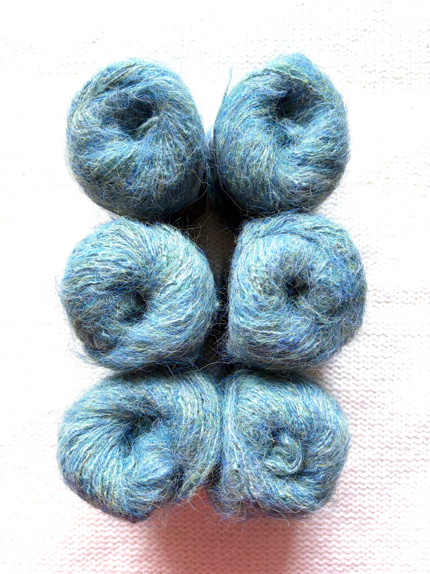 6 balls x 25g Mohair Alpaca yarn : Mohair + Alpaca + Acrylic : colour 12