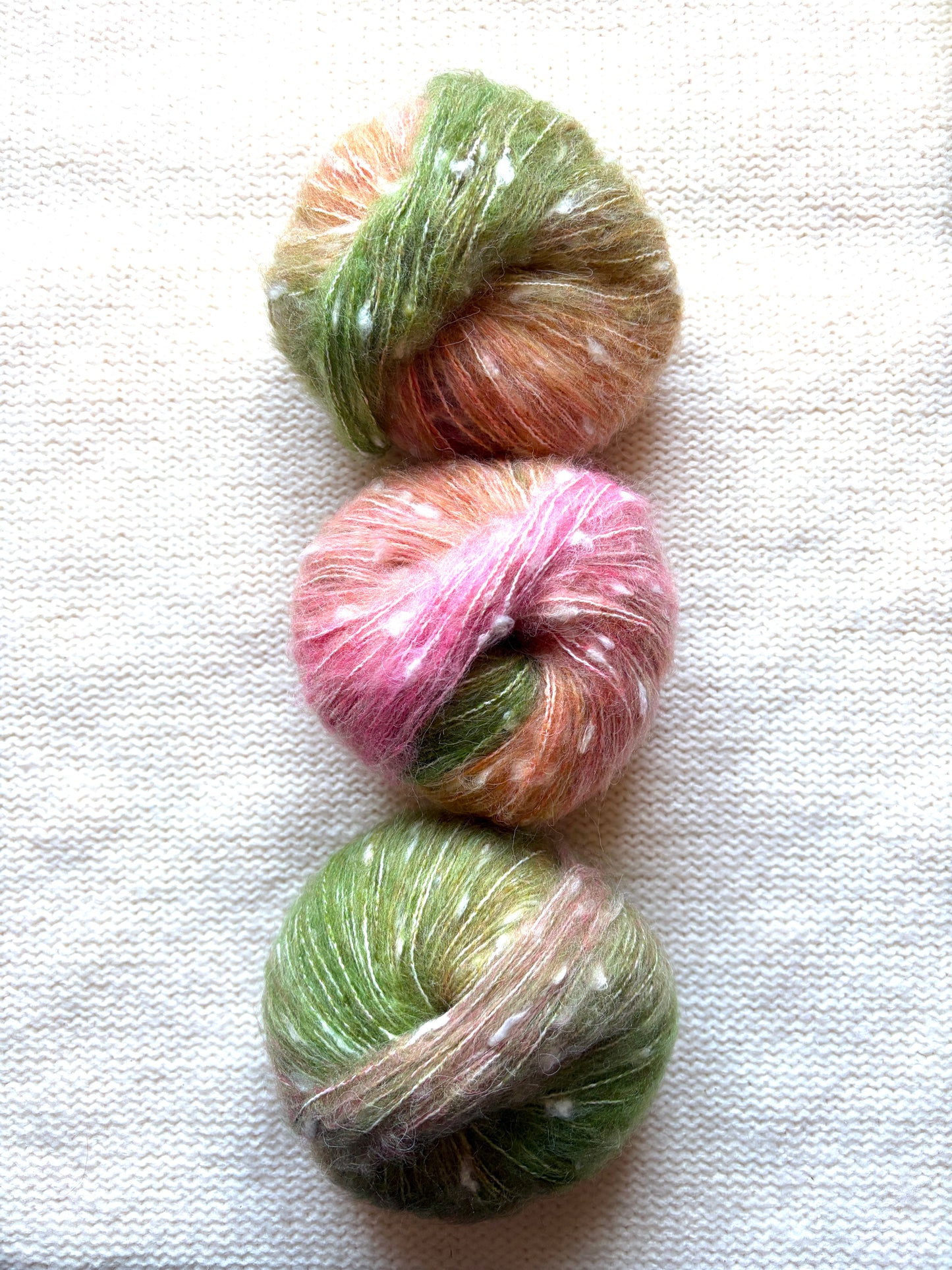 3 balls x 50g Mohair yarn : Gradient  Multicolour : 06