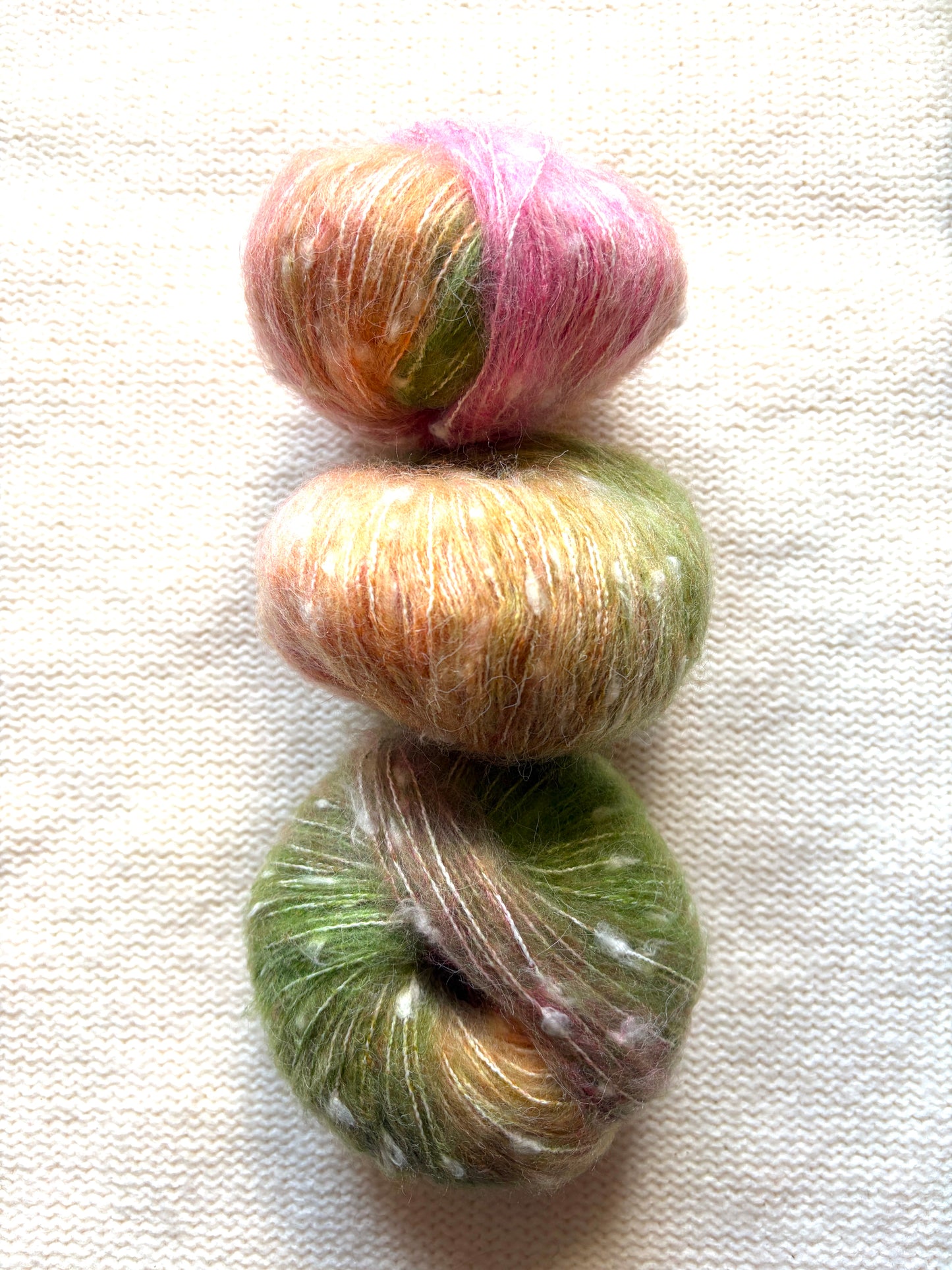 3 balls x 50g Mohair yarn : Gradient  Multicolour : 06