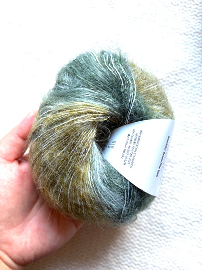 4 balls x 25g Cashmere Mohair yarn : Mohair + Wool + Cashmere + Nylon : Colour 25