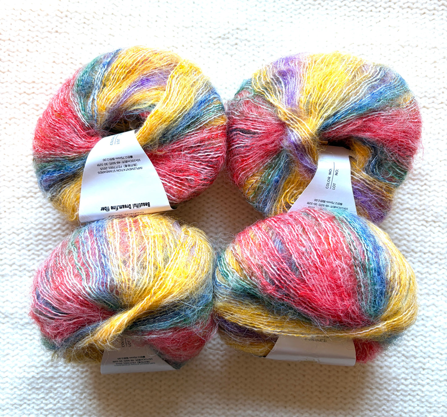 4 balls x 25g Cashmere Mohair yarn : Mohair + Wool + Cashmere + Nylon : Colour 02