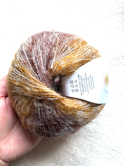 4 balls x 25g Cashmere Mohair yarn : Mohair + Wool + Cashmere + Nylon : Colour 11