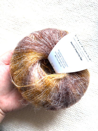 4 balls x 25g Cashmere Mohair yarn : Mohair + Wool + Cashmere + Nylon : Colour 11