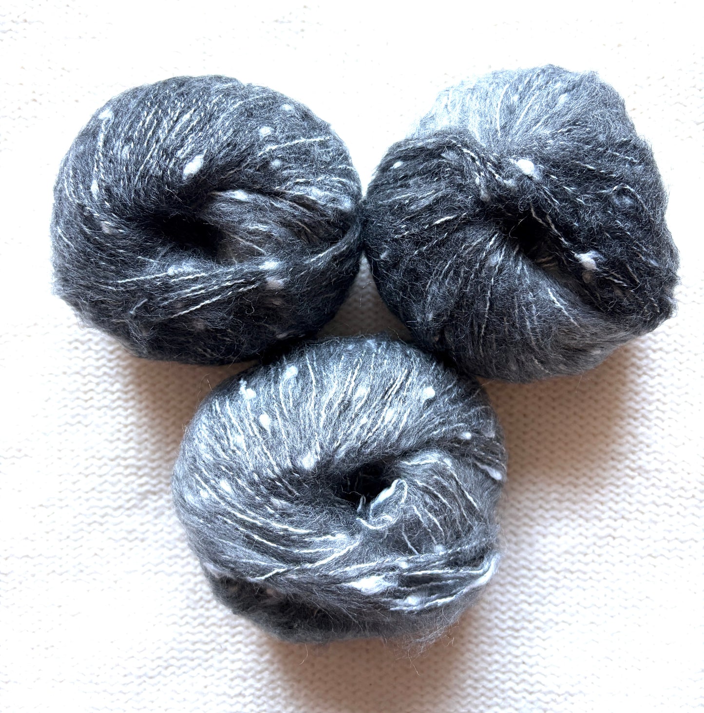 3 balls x 50g Mohair yarn : Gradient  Multicolour : 09