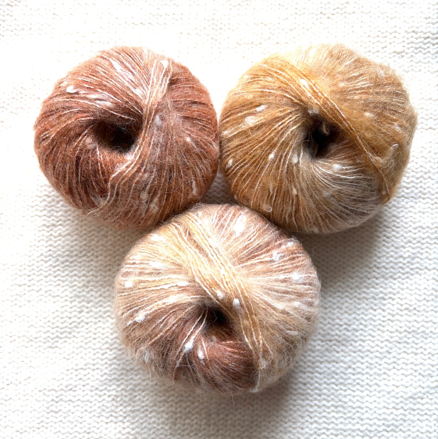 3 balls x 50g Mohair yarn : Gradient  Multicolour : 08