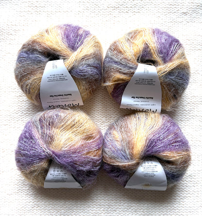 4 balls x 25g Cashmere Mohair yarn : Mohair + Wool + Cashmere + Nylon : Colour 22