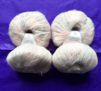 4 balls x 25g Cashmere Mohair yarn : Mohair + Wool + Cashmere + Nylon : Colour 12