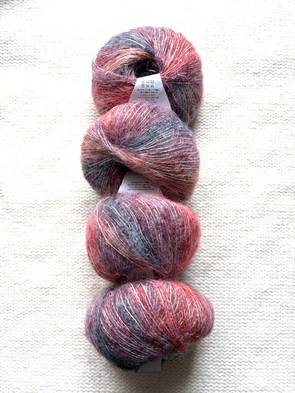 4 balls x 25g Cashmere Mohair yarn : Mohair + Wool + Cashmere + Nylon : Colour 04