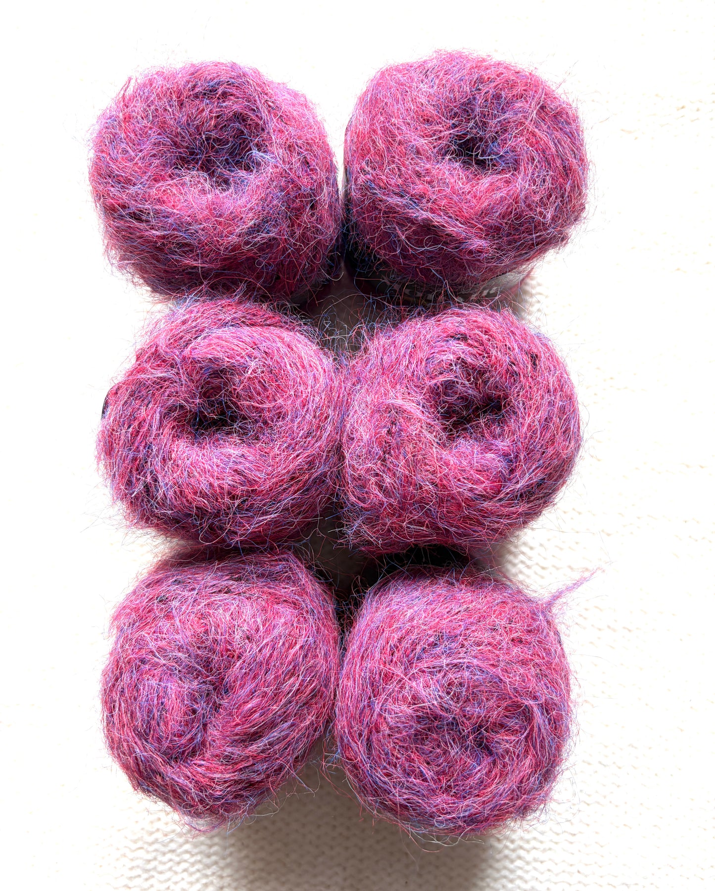 6 balls x 25g Mohair Alpaca yarn : Mohair + Alpaca + Acrylic : colour 04
