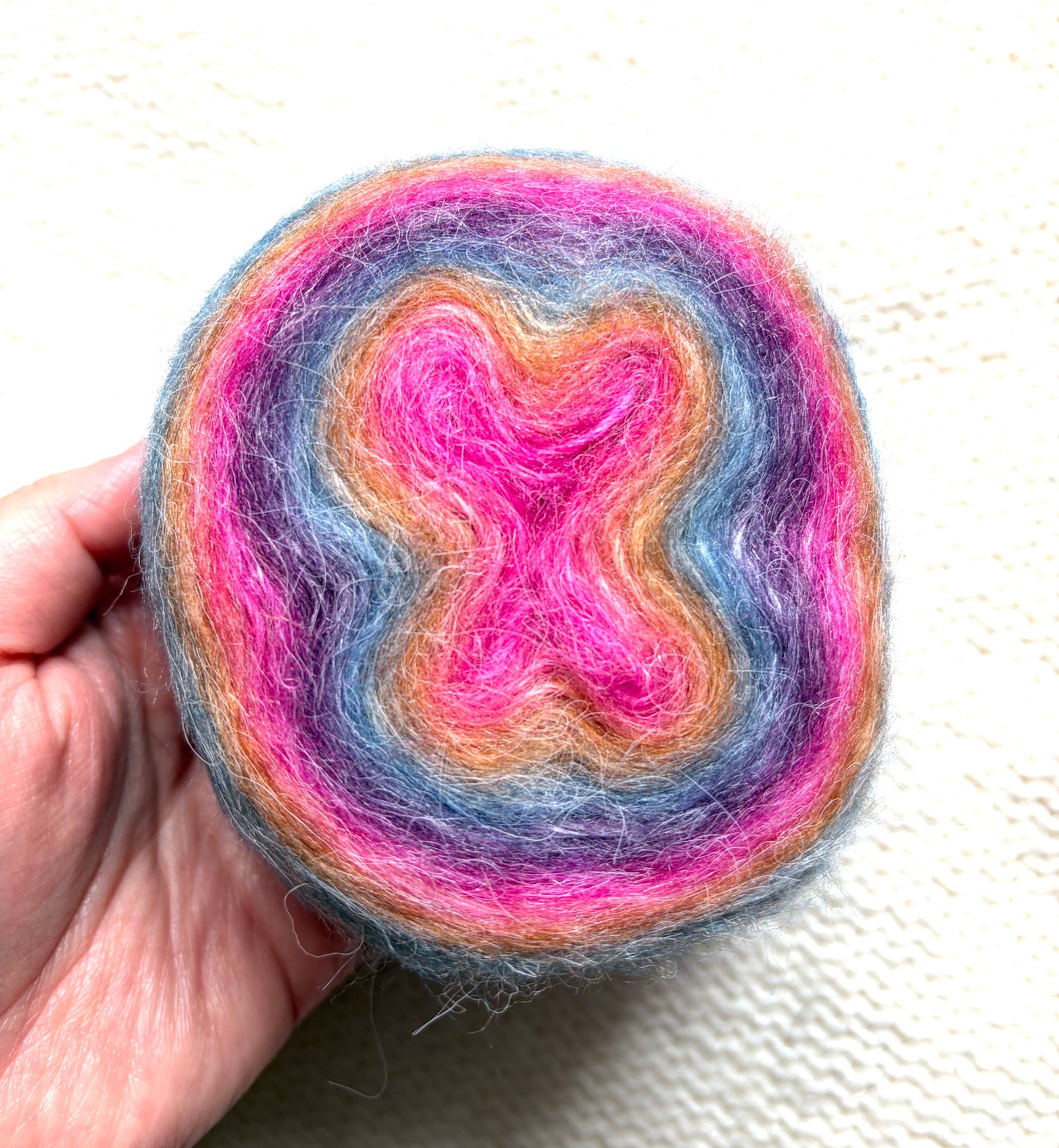2 cakes x 50g Gradient Wool Blend Yarn : Colour 01 Vibrant