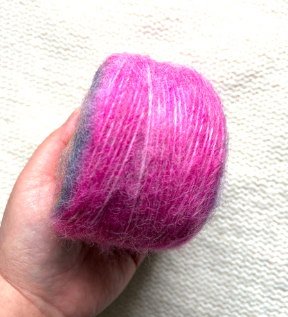 2 cakes x 50g Gradient Wool Blend Yarn : Colour 01 Vibrant