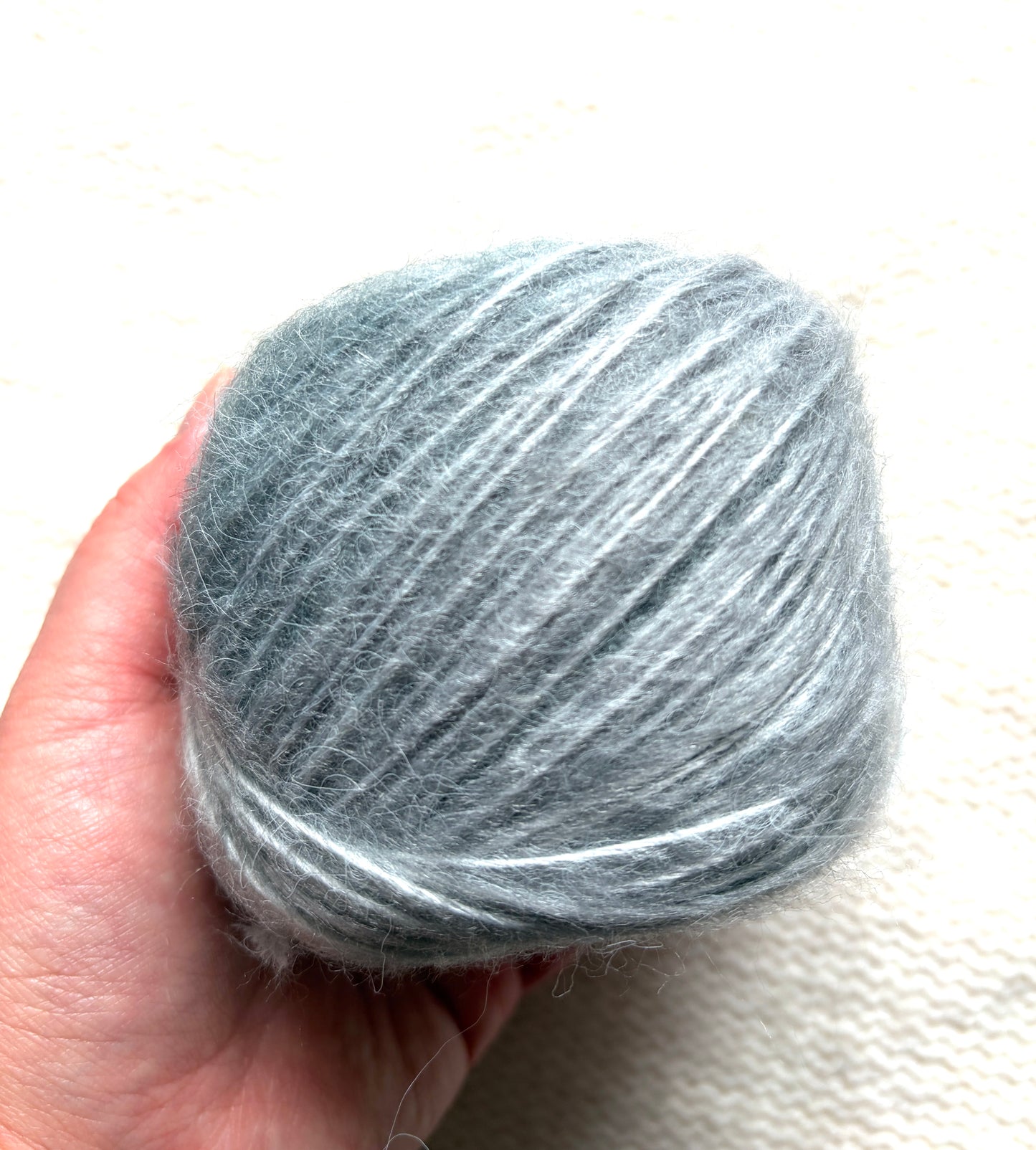 2 cakes x 50g Gradient Wool Blend Yarn : Colour 06 Grey