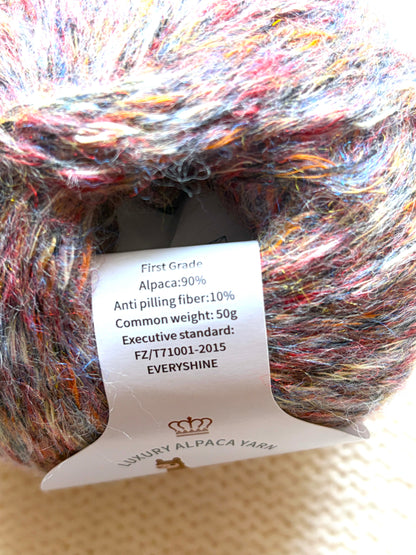 3 balls x 50g Alpaca yarn : 90% Alpaca + 10% Anti Pilling Fiber : Colour 03