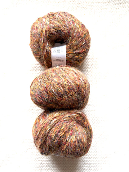 3 balls x 50g Alpaca yarn : 90% Alpaca + 10% Anti Pilling Fiber : Colour 17