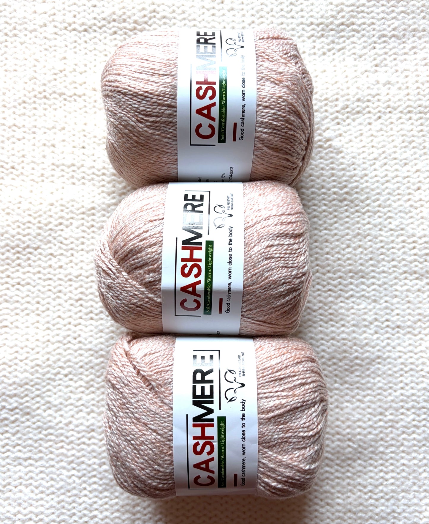 3 balls x 50g 100% Cashmere Yarn : 14 Sand