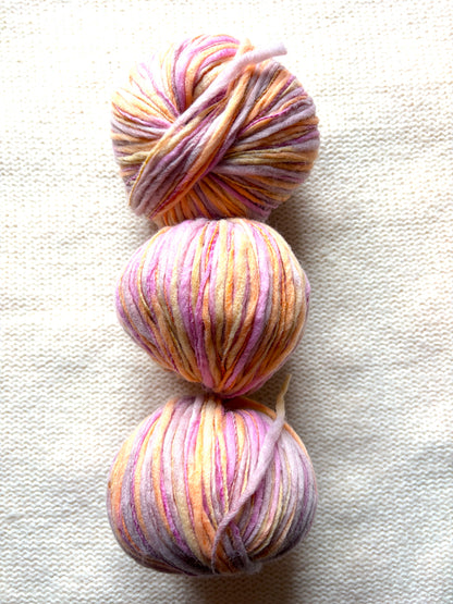 3 balls x 50g Australian Wool Blend Uneven / Slub yarn : Colour 05