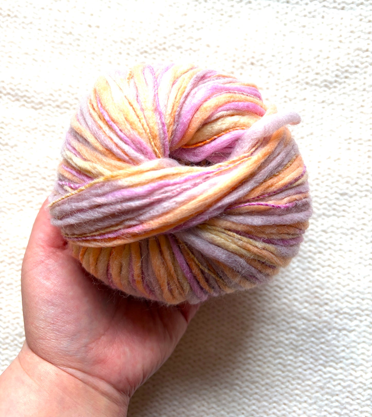 3 balls x 50g Australian Wool Blend Uneven / Slub yarn : Colour 05