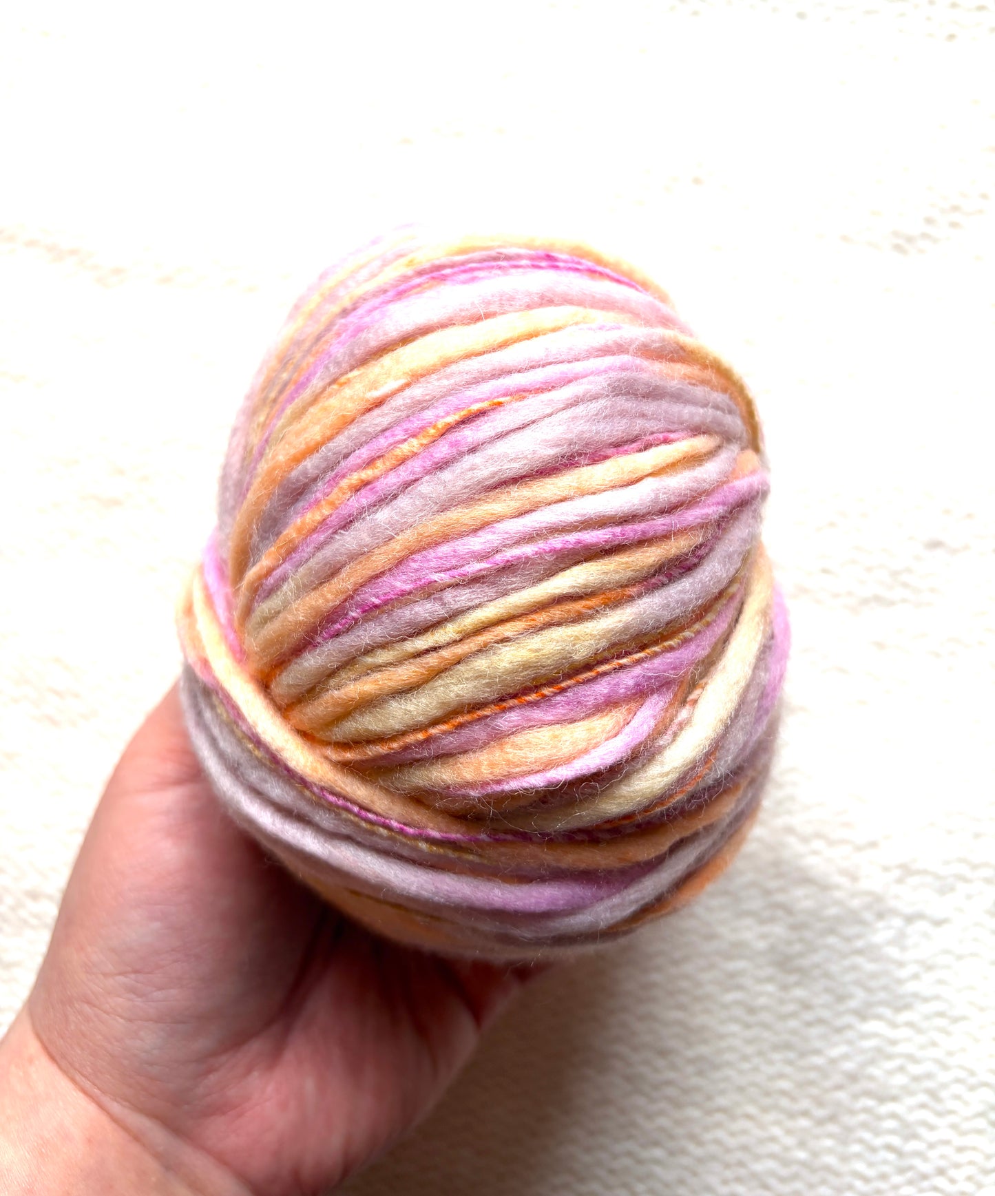 3 balls x 50g Australian Wool Blend Uneven / Slub yarn : Colour 05