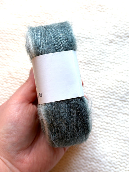 3 cakes x 50g Gradient Mohair Silk Yarn : Mohair + Silk+ Polyester : 09 Grey