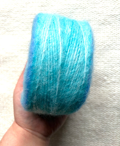 1 cake x 100g Ombre Mohair Blend Yarn : 05 Blue Ombre