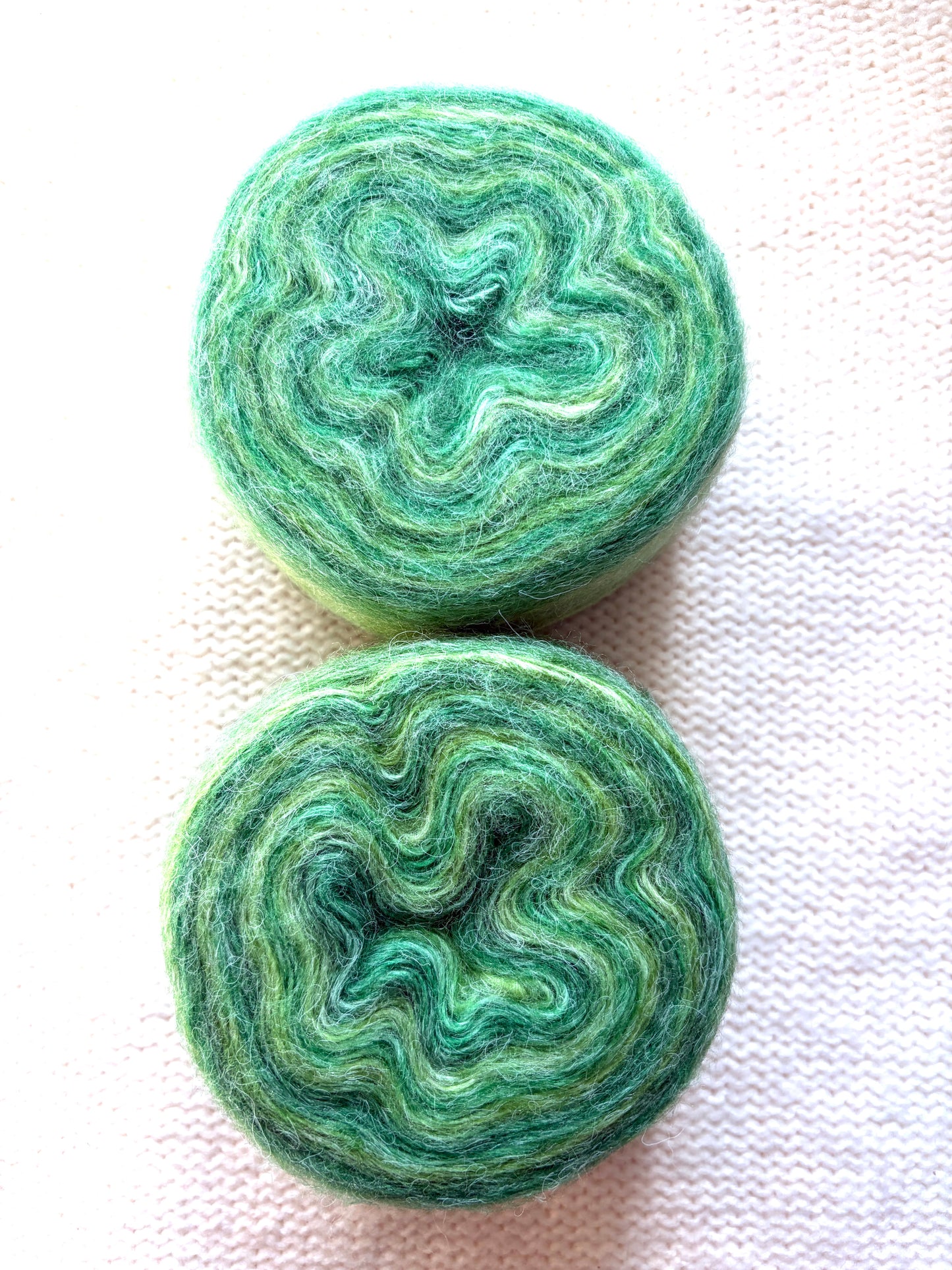 1 cake x 100g Ombre Mohair Blend Yarn : 02 Green