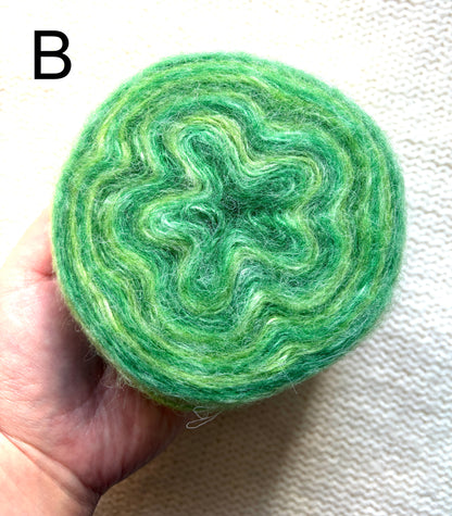 1 cake x 100g Ombre Mohair Blend Yarn : 02 Green