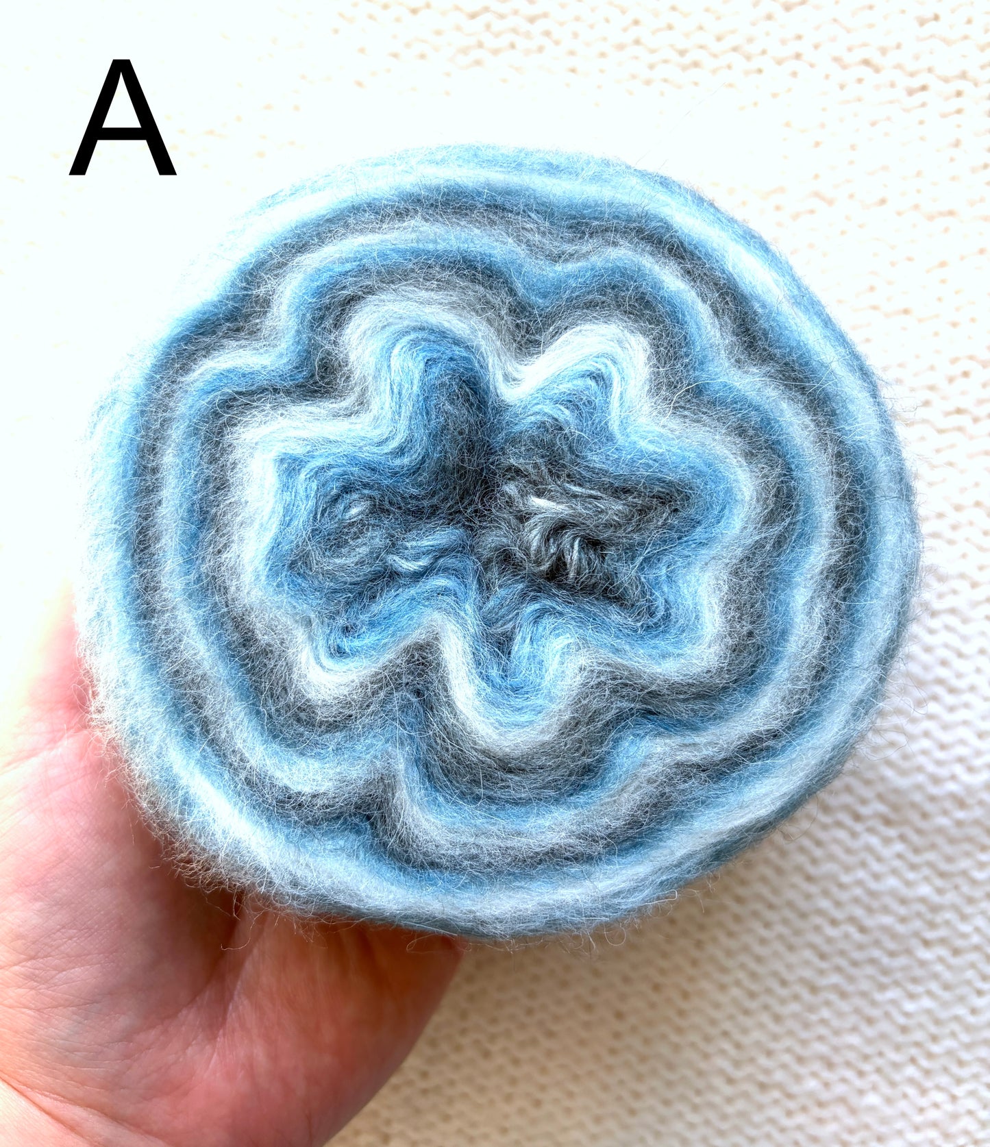 1 cake x 100g Ombre Mohair Blend Yarn : 12 Blue Grey White