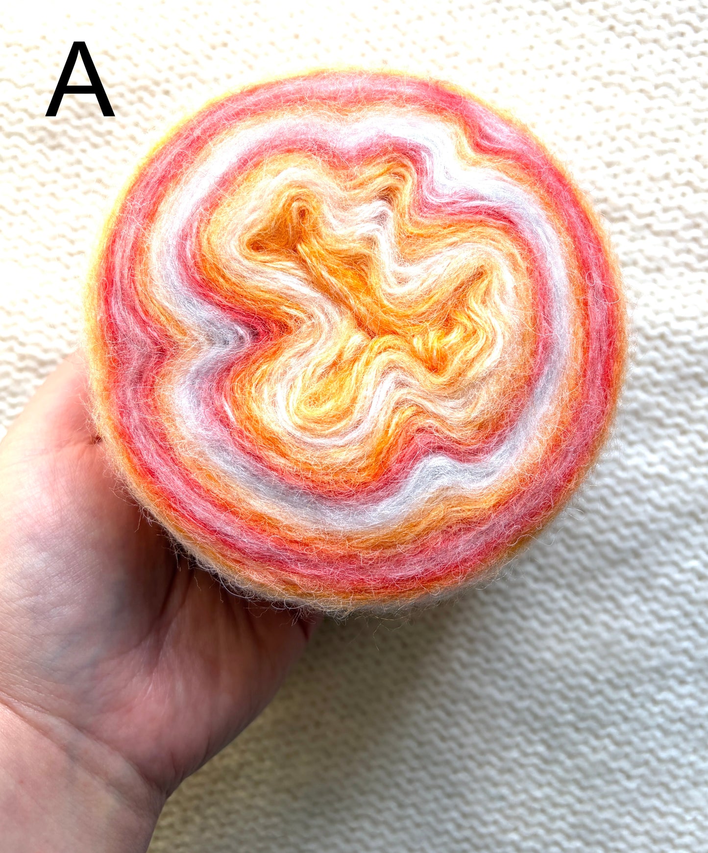 1 cake x 100g Ombre Mohair Blend Yarn : 21 Orange Ombre