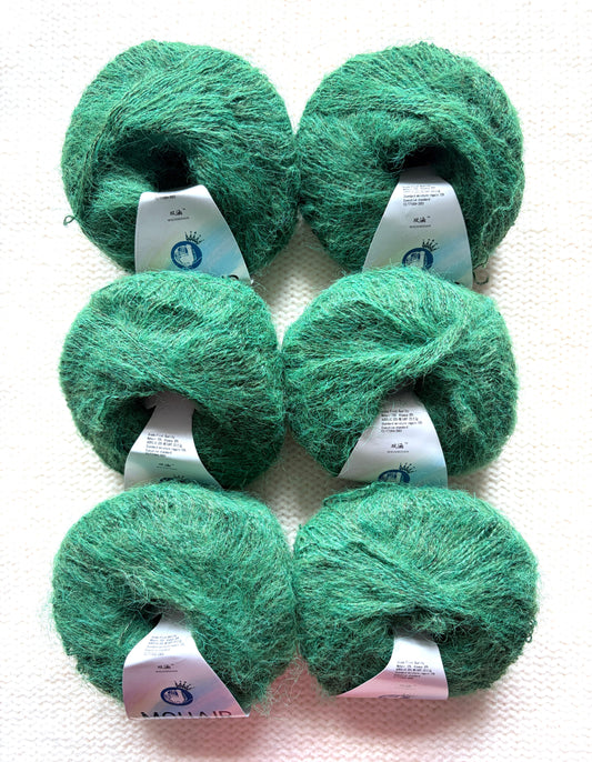 6 balls x 25g Alpaca Mohair yarn : Mohair + Alpaca + Acrylic : Colour 20 Forest Green