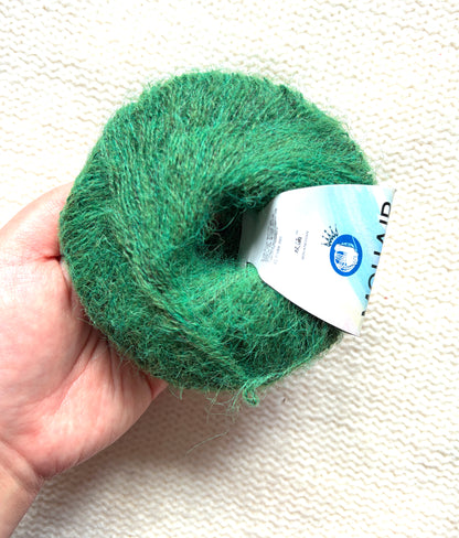 6 balls x 25g Alpaca Mohair yarn : Mohair + Alpaca + Acrylic : Colour 20 Forest Green