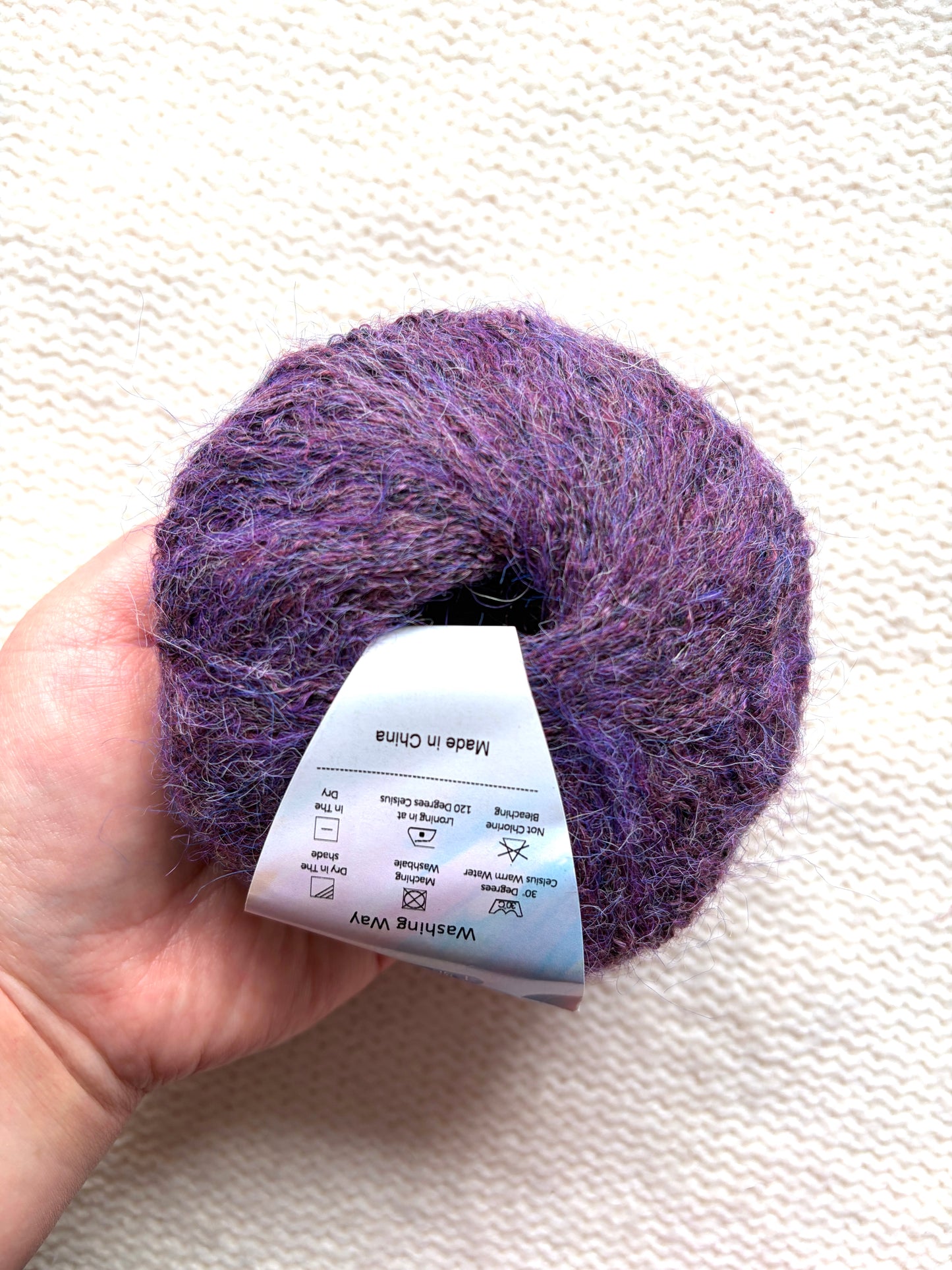 6 balls x 25g Alpaca Mohair yarn : Mohair + Alpaca + Acrylic : Colour 14 Plum