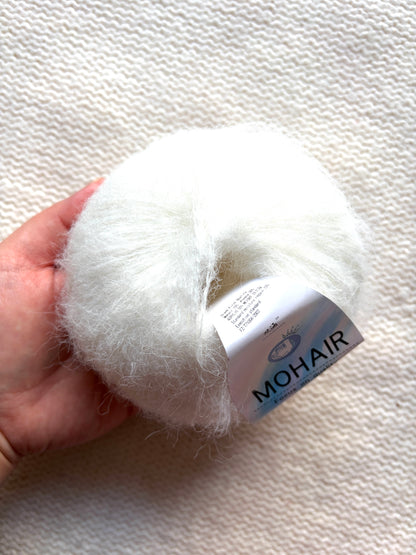 6 balls x 25g Alpaca Mohair yarn : Mohair + Alpaca + Acrylic : 01 White