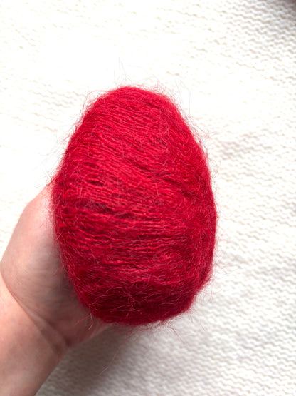 6 balls x 25g Alpaca Mohair yarn : Mohair + Alpaca + Acrylic : Colour 17 Bright Red