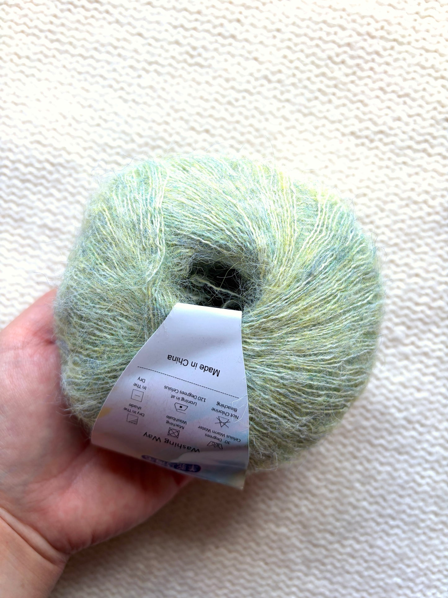 6 balls x 25g Alpaca Mohair yarn : Mohair + Alpaca + Acrylic : Colour 08 Celadon