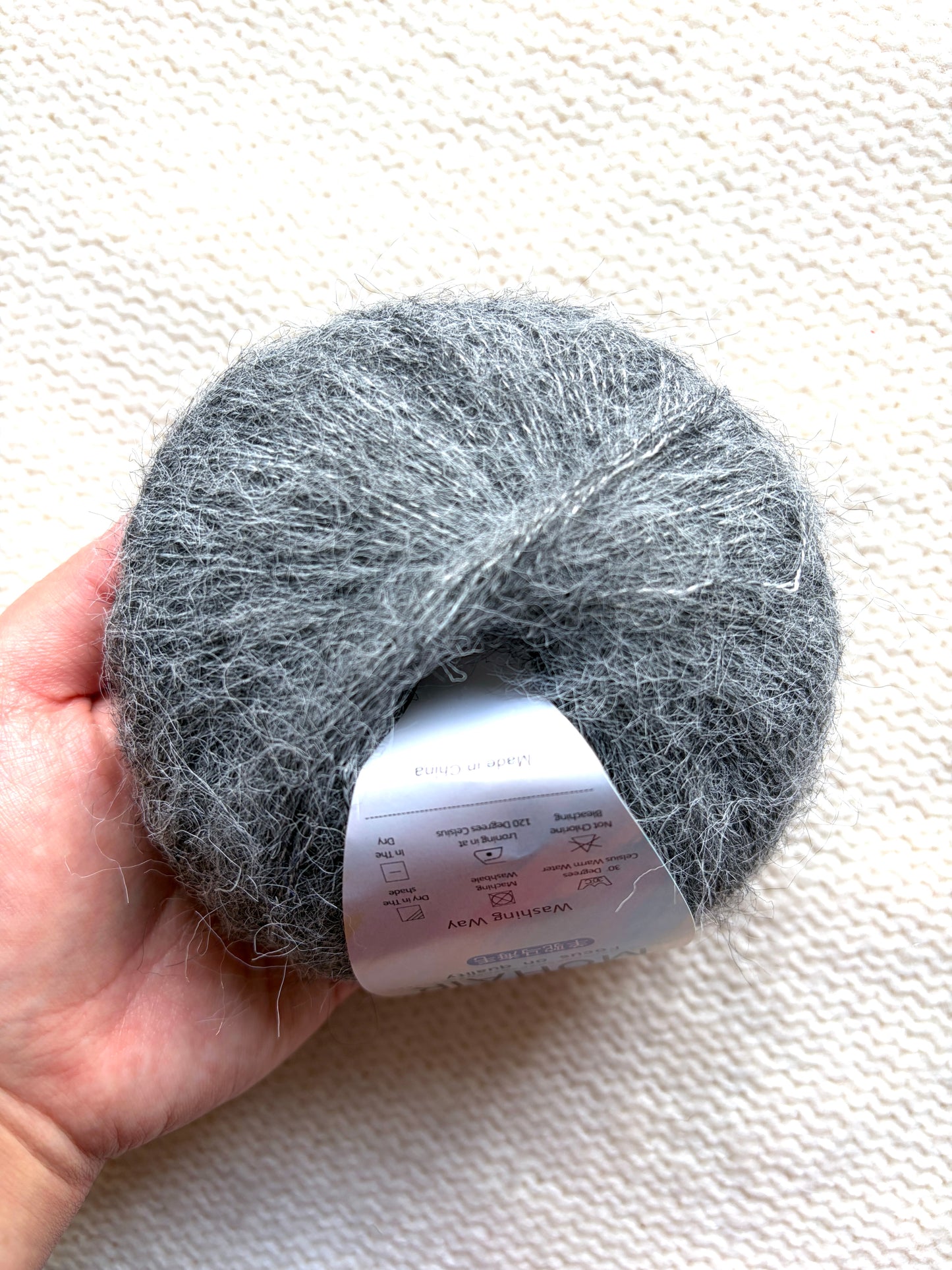 6 balls x 25g Alpaca Mohair yarn : Mohair + Alpaca + Acrylic : Colour 05 Ash