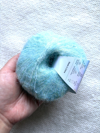6 balls x 25g Alpaca Mohair yarn : Mohair + Alpaca + Acrylic : Colour 06 Sea Breeze