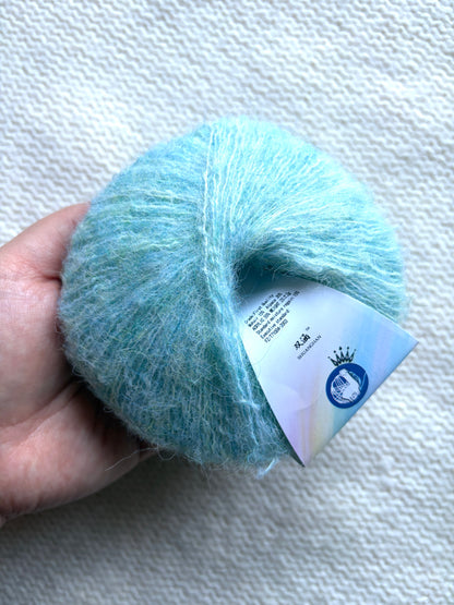 6 balls x 25g Alpaca Mohair yarn : Mohair + Alpaca + Acrylic : Colour 06 Sea Breeze