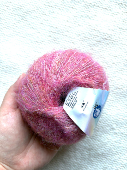 6 balls x 25g Alpaca Mohair yarn : Mohair + Alpaca + Acrylic : Colour 03 Strawberry