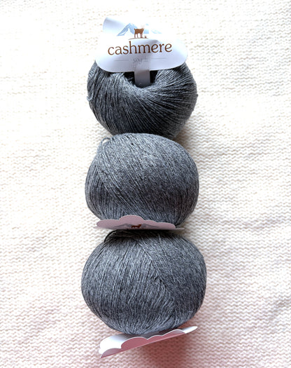 3 balls x 50g Cashmere yarn : 100% Cashmere : 14 Dark Grey