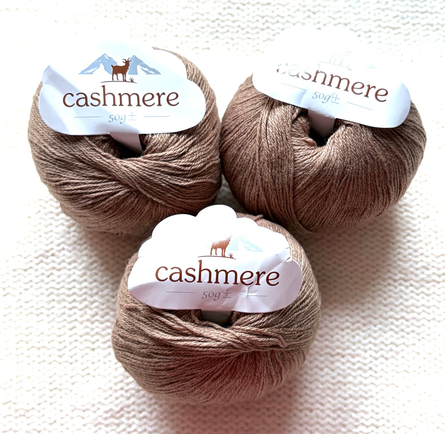 3 balls x 50g Cashmere yarn : 100% Cashmere : 16 Chestnut Brown