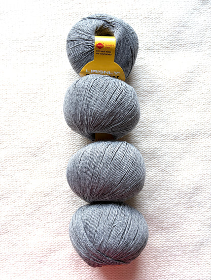 4 balls x 50g Cashmere yarn : 95% Cashmere + 5% Acrylic : 04 Dark Grey