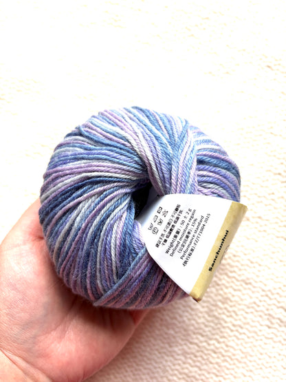 3 balls x 50g Fancy Wool Blend  yarn : 95% Wool : Colour 02 Iris