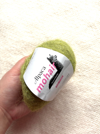 6 balls x 25g Alpaca Mohair yarn : Mohair + Alpaca + Acrylic : 13 Moss Green